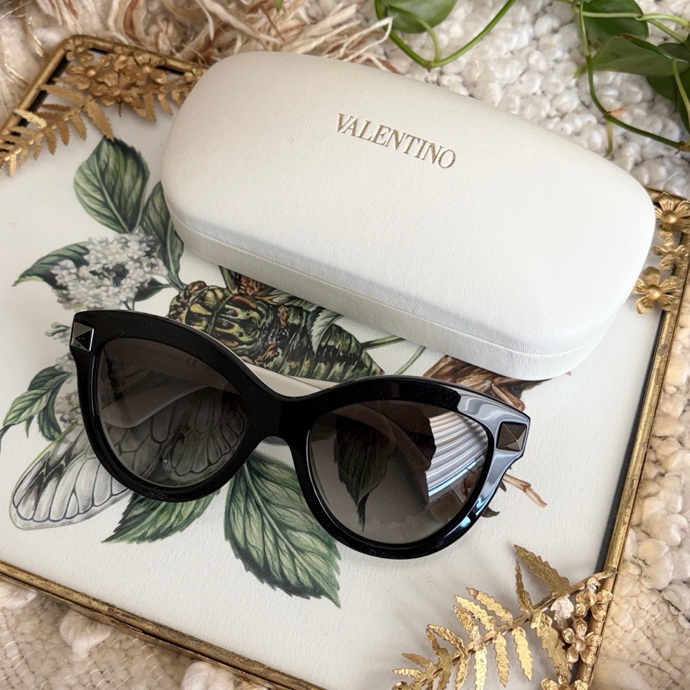 Valentino Black/White Rockstud Cat Eye Sunglasses w/ Case